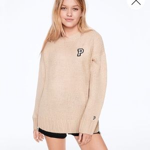 😍VS PINK Boyfriend Sweater
